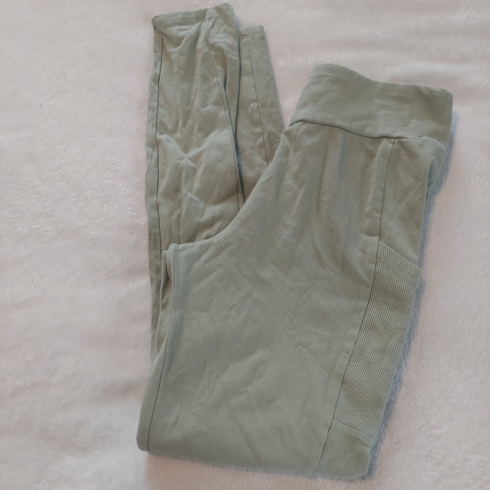 Art Class Soft Green Fabric Girls XL 14 With Pockets